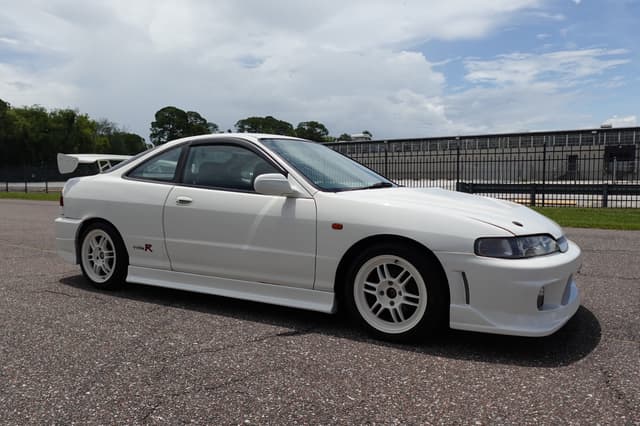1997 Honda Integra JDM car for sale — photo 4 of 18