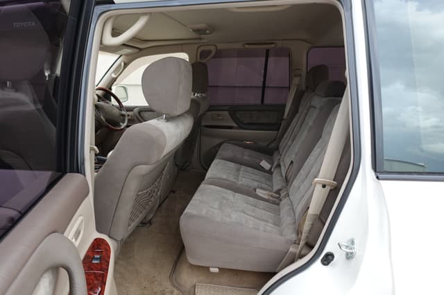 2000 Toyota Land Cruiser JDM car for sale — photo 15 of 17