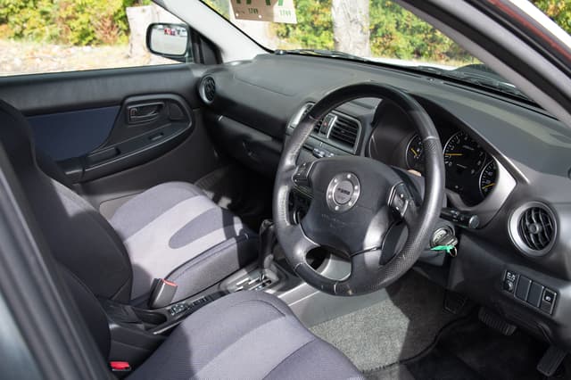 2001 Subaru Impreza JDM car for sale — photo 9 of 13