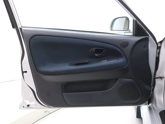 1999 Mitsubishi Lancer Evolution JDM car for sale — photo 23 of 25