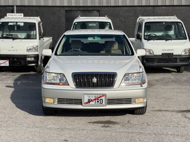 1999 Toyota Majesta JDM car for sale — photo 3 of 24