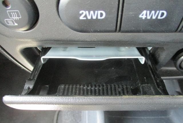 2010 Suzuki Jimny JDM car for sale — photo 20 of 25