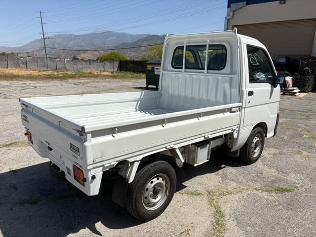 2000 Daihatsu Hijet JDM car for sale — photo 7 of 25
