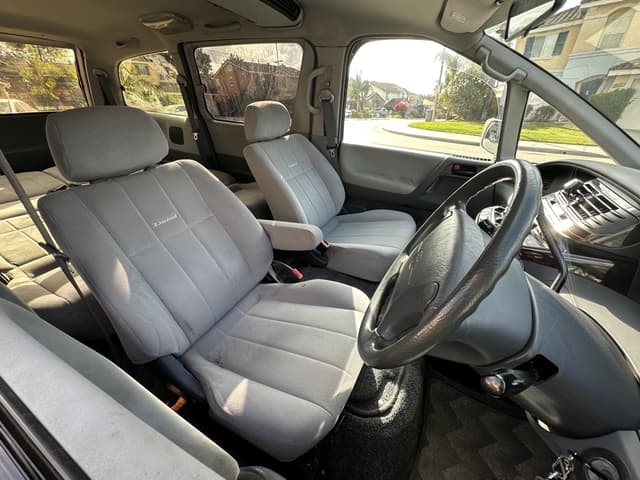1997 Toyota Estima JDM car for sale — photo 5 of 16
