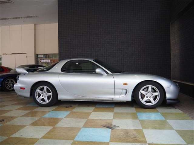 2002 Mazda RX-7 JDM car for sale — photo 4 of 25