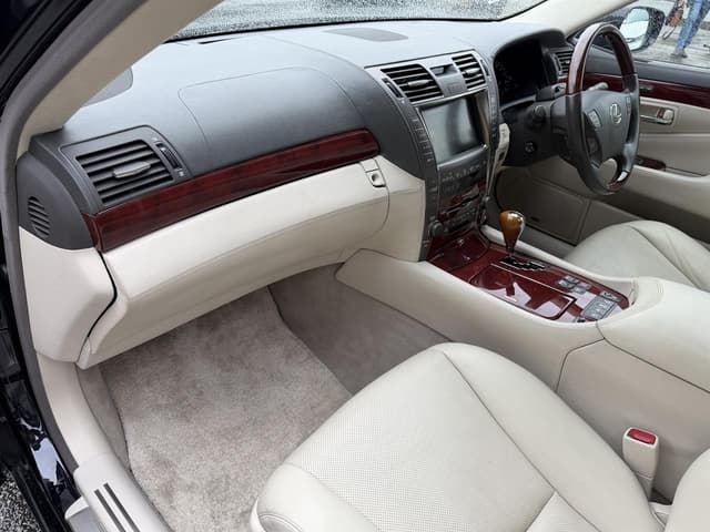 2007 Lexus JDM car for sale — photo 12 of 20