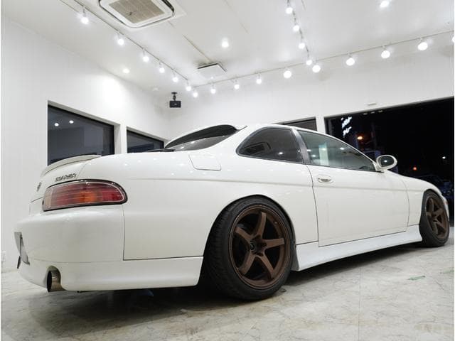1996 Toyota Soarer JDM car for sale — photo 6 of 20