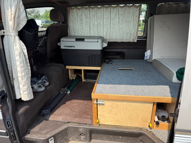 1997 Toyota HiAce JDM car for sale — photo 17 of 19