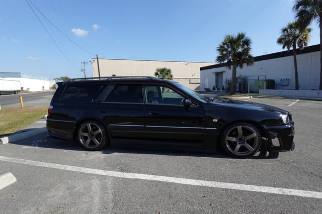2000 Nissan Stagea JDM car for sale — photo 16 of 20