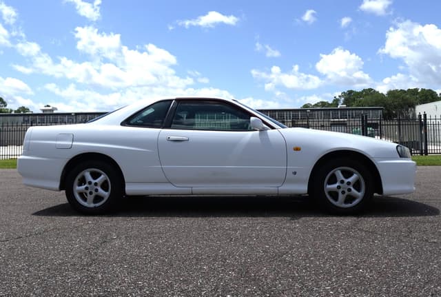 2000 Nissan Skyline JDM car for sale — photo 5 of 20