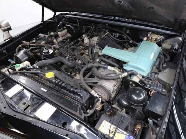 1988 Nissan President JDM car for sale — photo 24 of 25