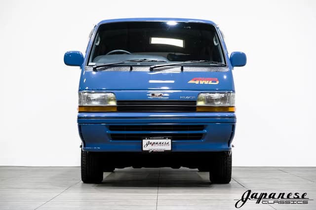 1990 Toyota HiAce JDM car for sale — photo 2 of 25