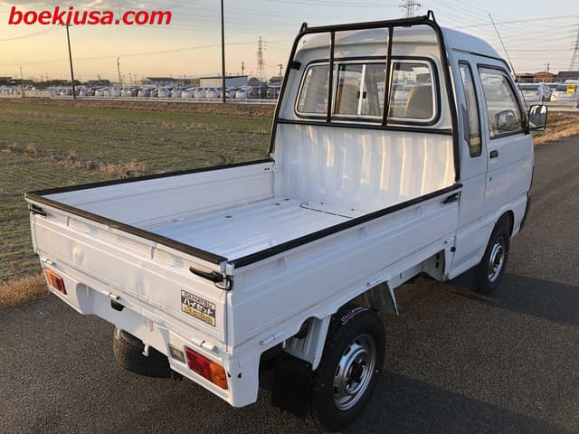 1992 Daihatsu Hijet JDM car for sale — photo 4 of 22