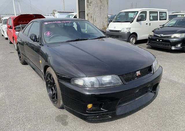 1996 Nissan Skyline JDM car for sale — photo 2 of 24