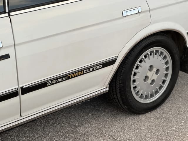 1986 Toyota Mark II JDM car for sale — photo 7 of 25