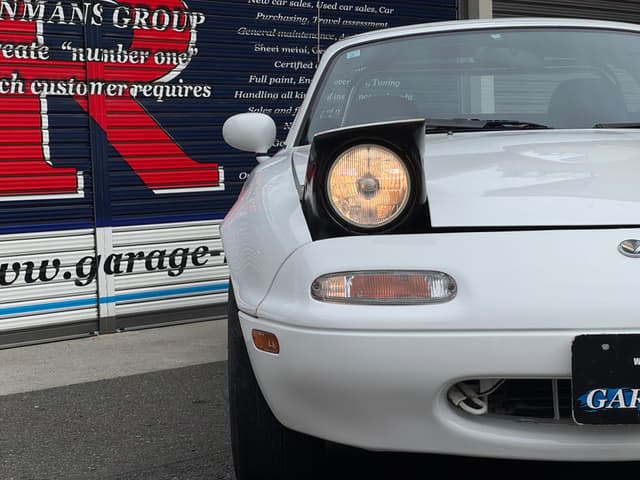 1992 Mazda Roadster (Eunos Roadster / MX-5) JDM car for sale — photo 16 of 25