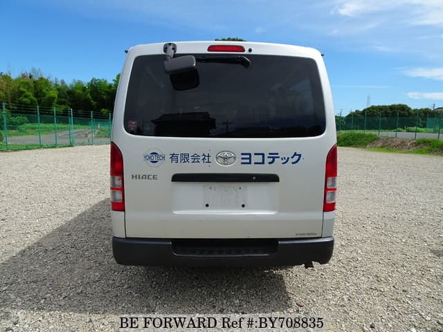 2006 Toyota HiAce JDM car for sale — photo 4 of 25