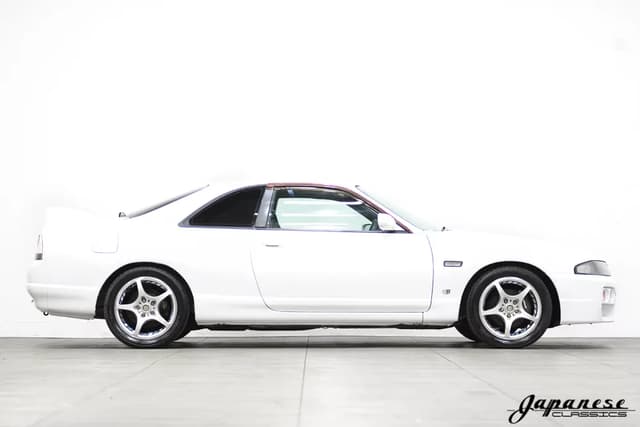 1996 Nissan Skyline JDM car for sale — photo 5 of 25