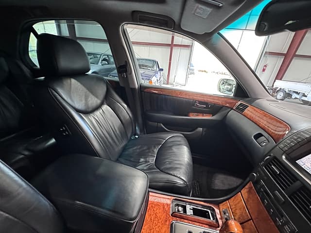 2000 Toyota Celsior JDM car for sale — photo 14 of 25