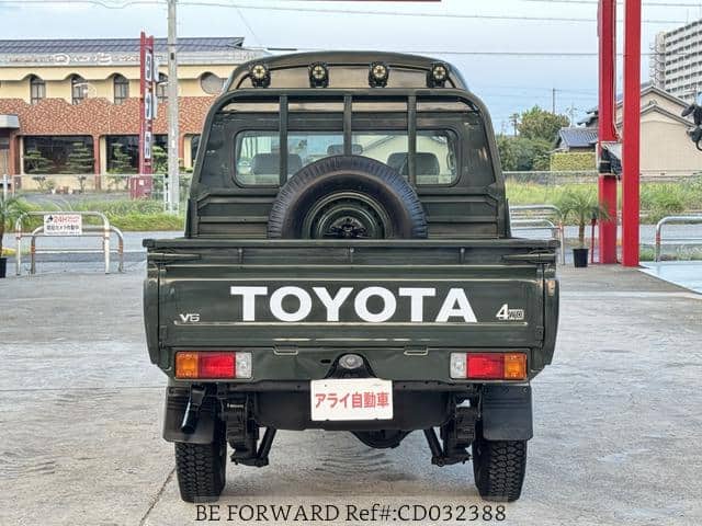 2001 Toyota Land Cruiser JDM car for sale — photo 8 of 20