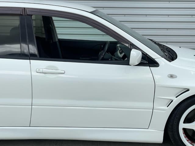 2001 Mitsubishi Lancer Evolution JDM car for sale — photo 17 of 25