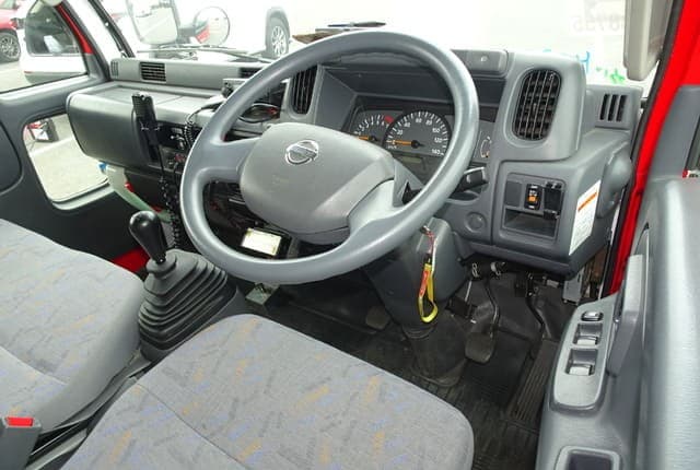 2005 Nissan Atlas JDM car for sale — photo 25 of 25