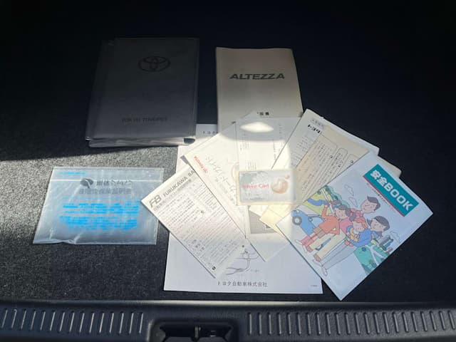 1998 Toyota Altezza JDM car for sale — photo 17 of 17
