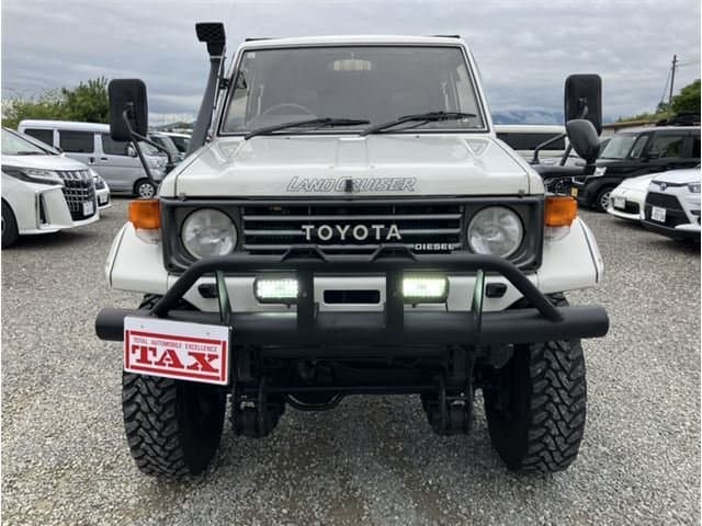 1999 Toyota Land Cruiser JDM car for sale — photo 7 of 25