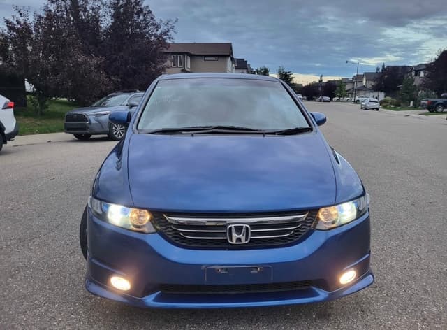 2005 Honda Odyssey JDM car for sale — photo 3 of 12