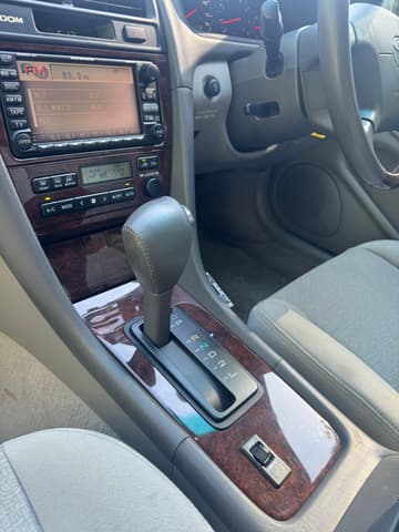 2001 Toyota Windom JDM car for sale — photo 23 of 25