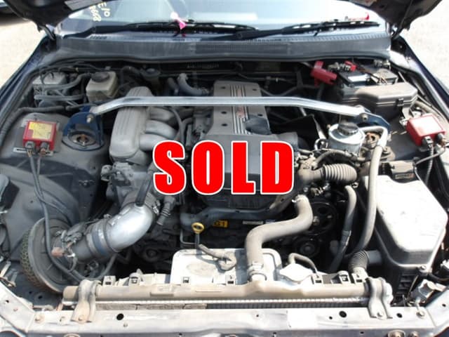 2000 Toyota Altezza JDM car for sale — photo 12 of 13