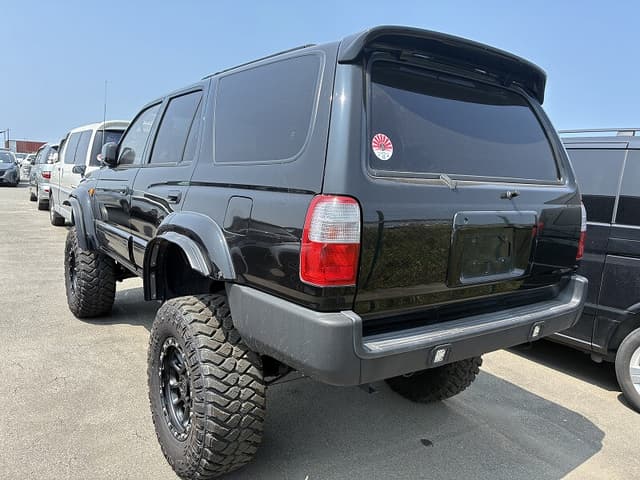 1997 Toyota Hilux Surf JDM car for sale — photo 2 of 8