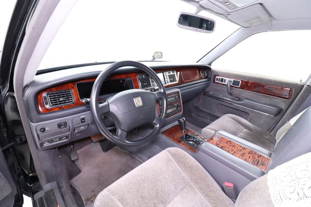 1997 Toyota Century JDM car for sale — photo 9 of 25