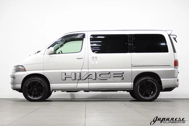 1998 Toyota HiAce JDM car for sale — photo 4 of 25