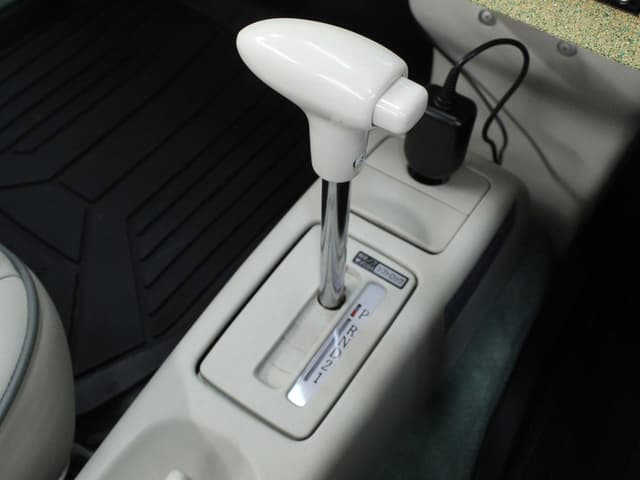 1991 Nissan Figaro JDM car for sale — photo 16 of 25