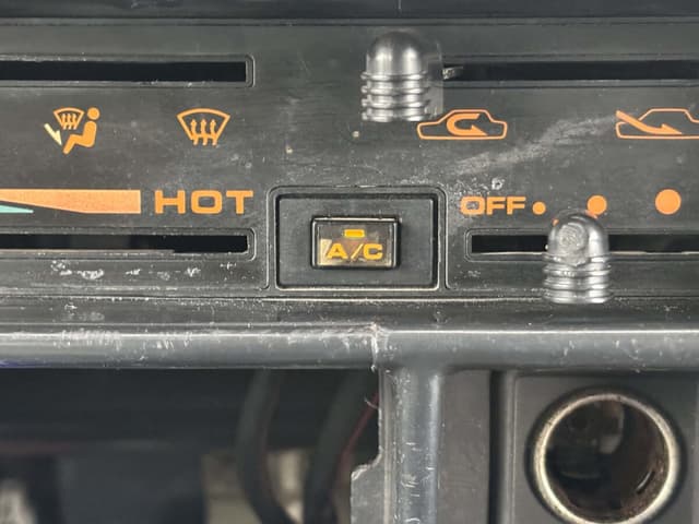 1990 Suzuki Jimny JDM car for sale — photo 12 of 25