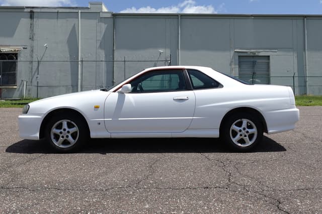 2000 Nissan Skyline JDM car for sale — photo 10 of 20
