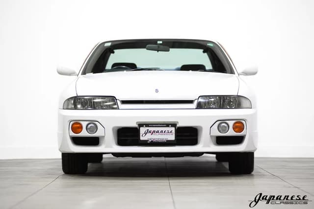 1997 Nissan Skyline JDM car for sale — photo 2 of 25