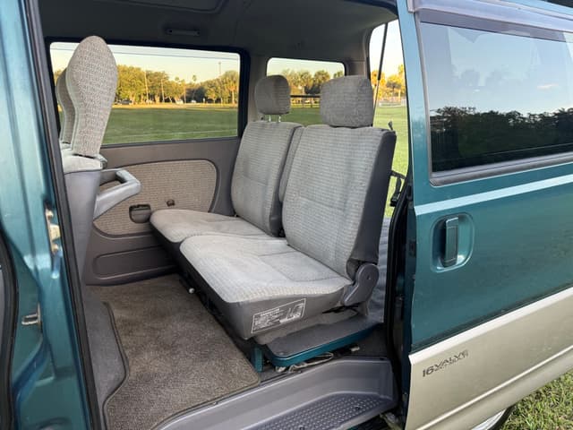 1998 Mitsubishi Bravo Minivan JDM car for sale — photo 8 of 24