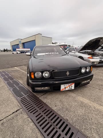 1991 Nissan Cedric JDM car for sale — photo 4 of 20