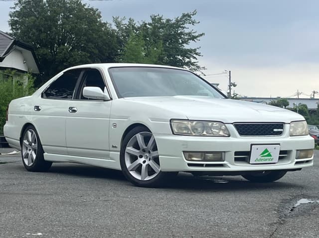 2000 Nissan Laurel JDM car for sale — photo 3 of 10