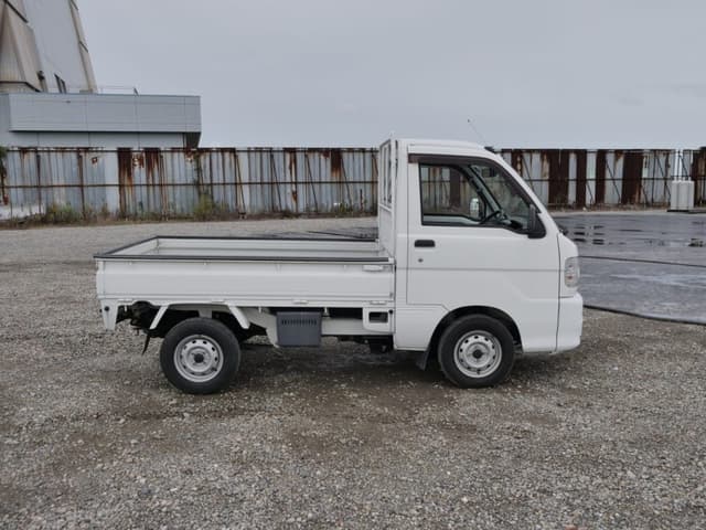 2000 Daihatsu Hijet JDM car for sale — photo 22 of 25