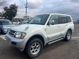 2000 Mitsubishi Pajero JDM car for sale