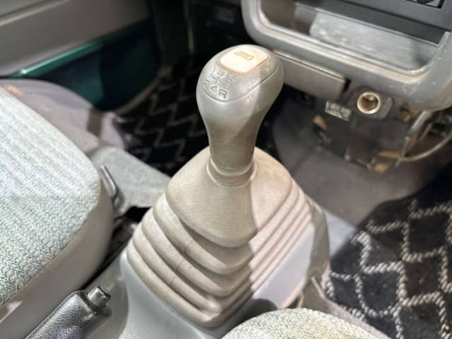 1997 Subaru Sambar JDM car for sale — photo 16 of 25
