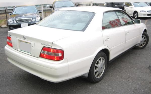 1998 Toyota Chaser JDM car for sale — photo 2 of 3