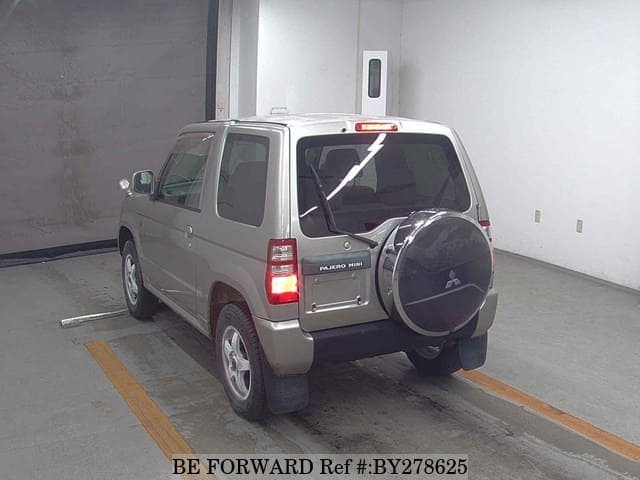 2005 Mitsubishi Pajero Mini JDM car for sale — photo 6 of 6