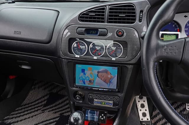 1999 Mitsubishi Lancer Evolution JDM car for sale — photo 24 of 25