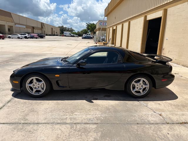 1997 Mazda RX-7 JDM car for sale — photo 5 of 17
