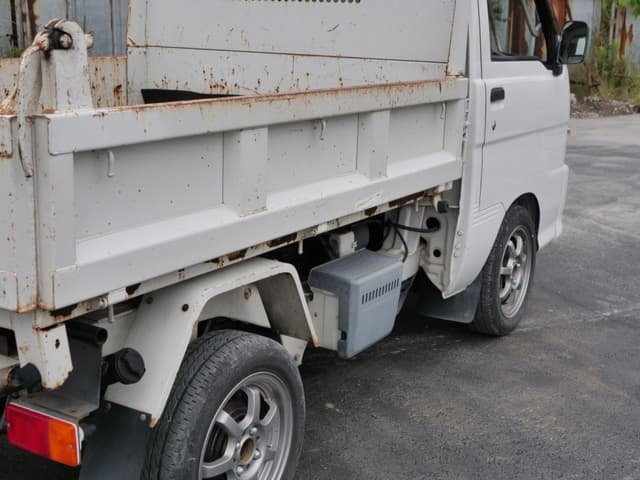 2002 Daihatsu Hijet JDM car for sale — photo 18 of 25