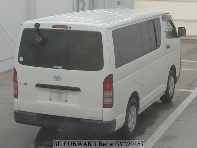 2007 Toyota HiAce JDM car for sale — photo 2 of 2